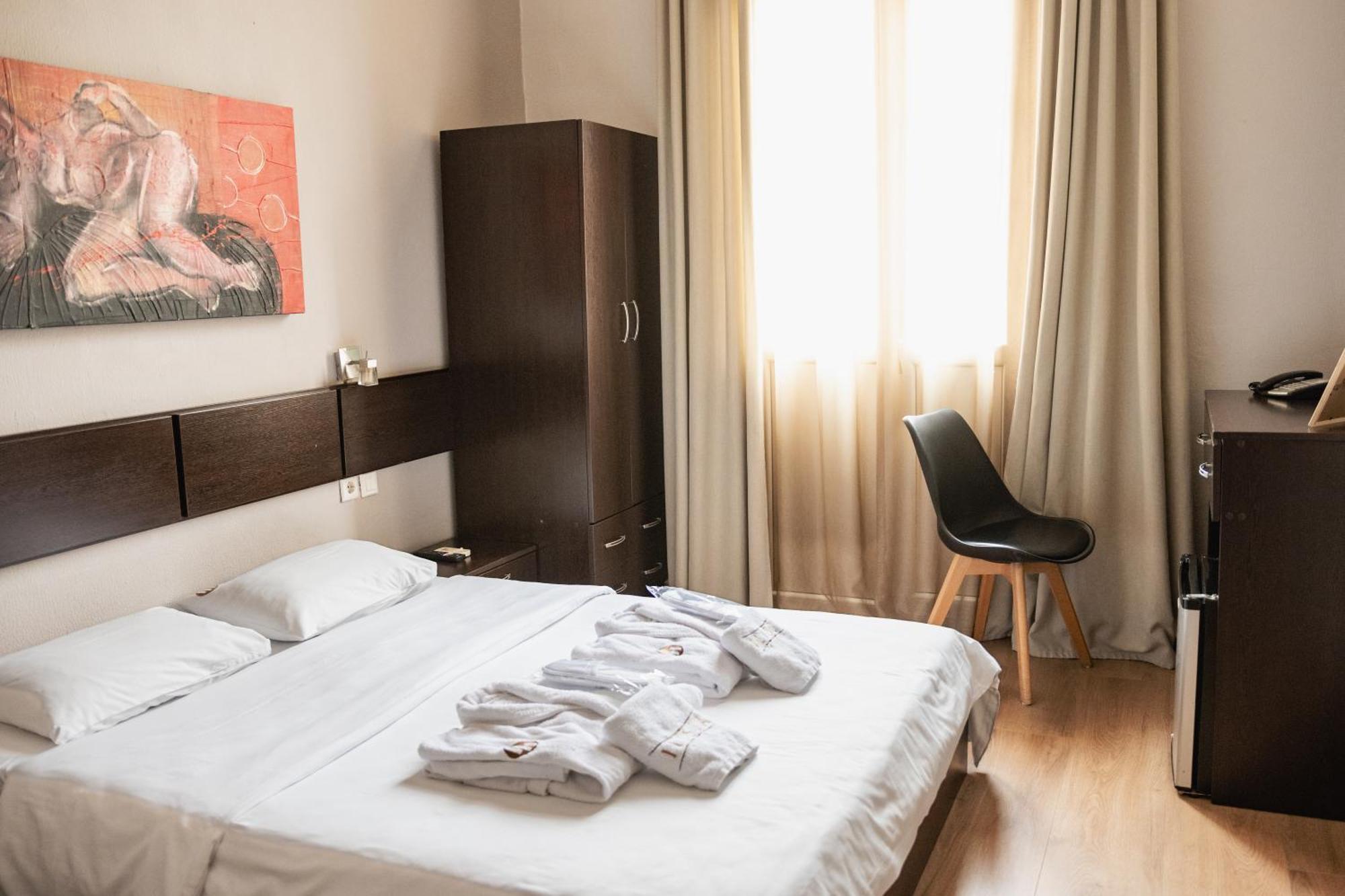סלוניקי Hotel Ilisia מראה חיצוני תמונה