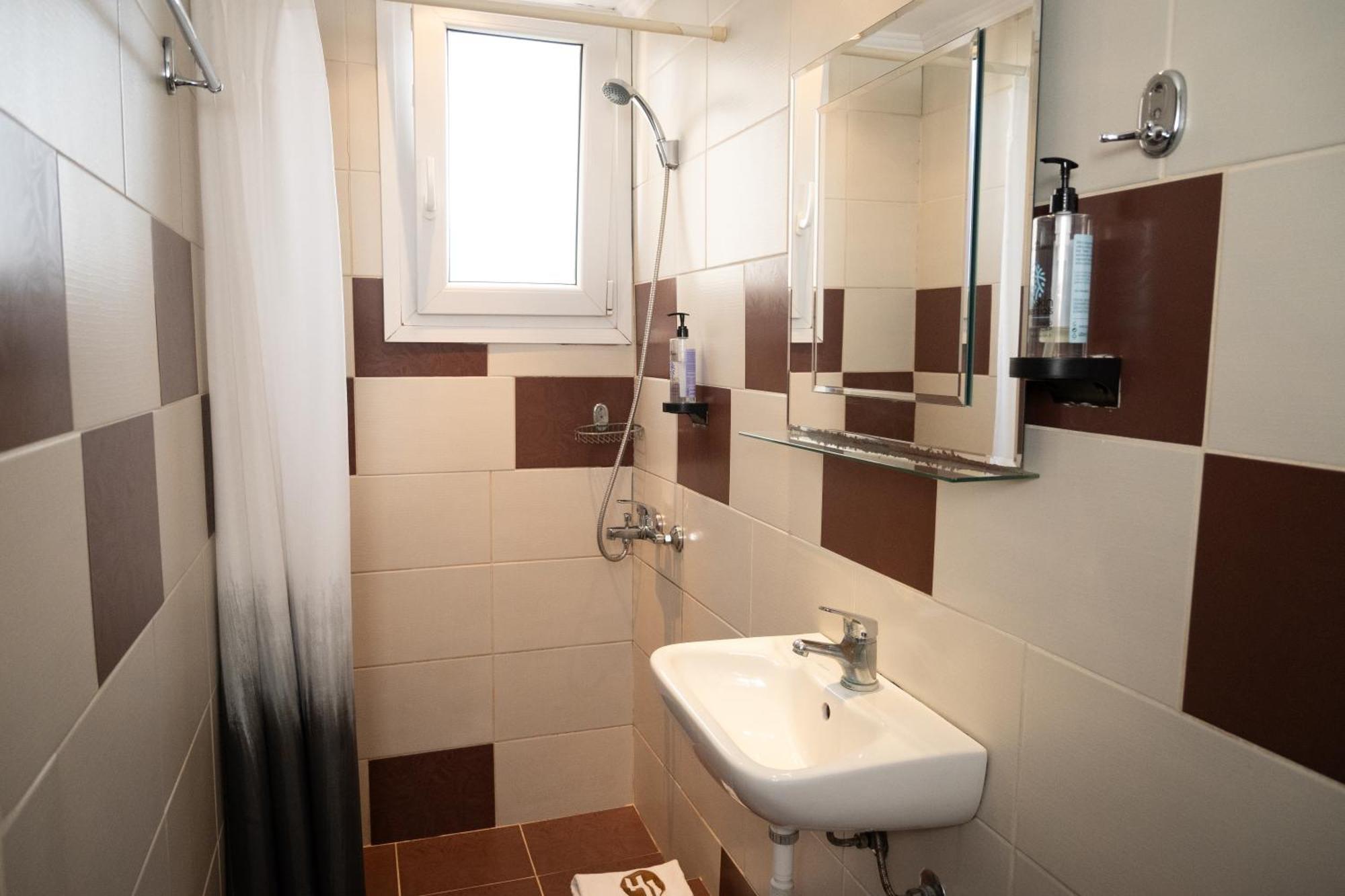 סלוניקי Hotel Ilisia מראה חיצוני תמונה