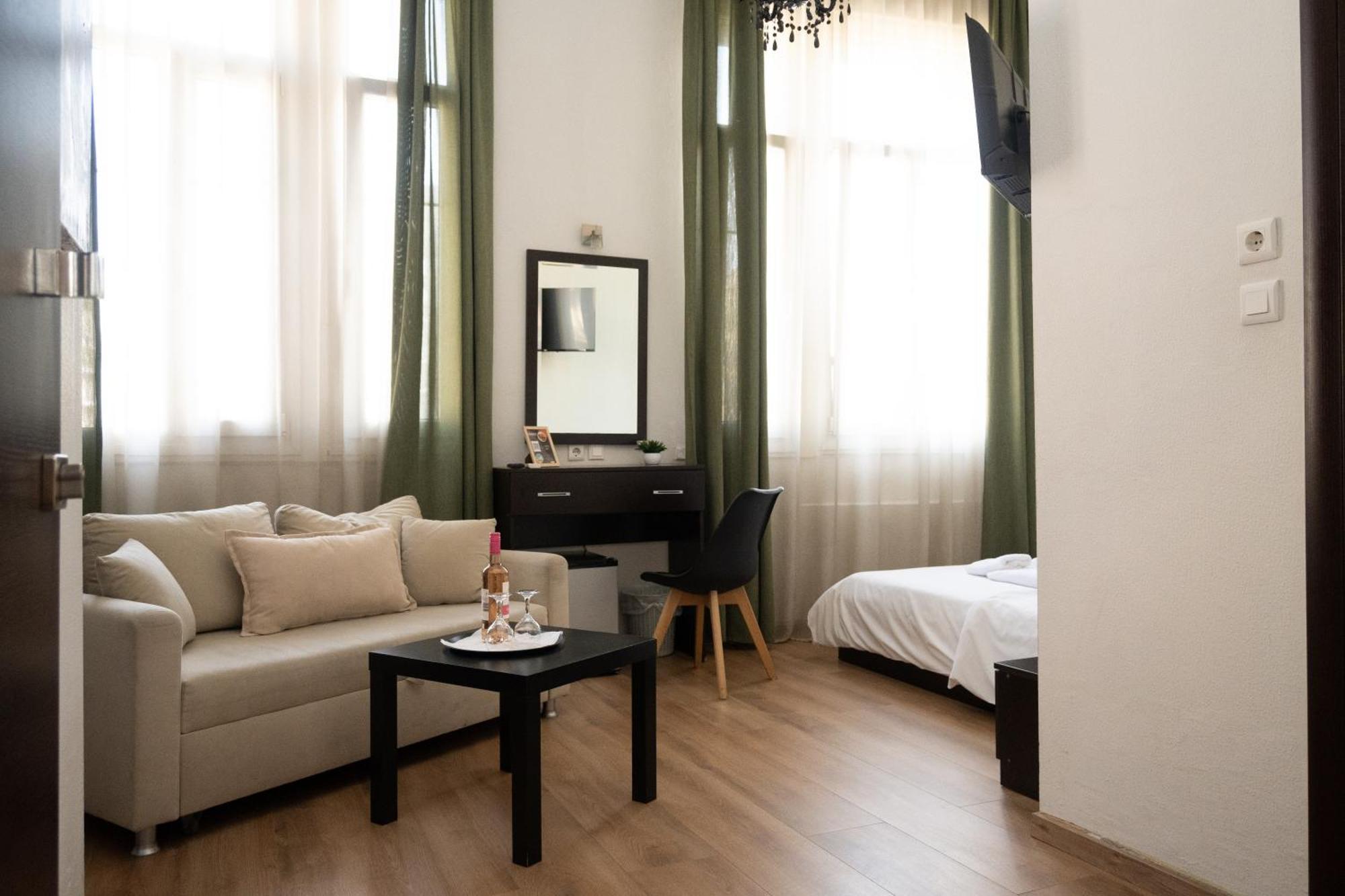 סלוניקי Hotel Ilisia מראה חיצוני תמונה