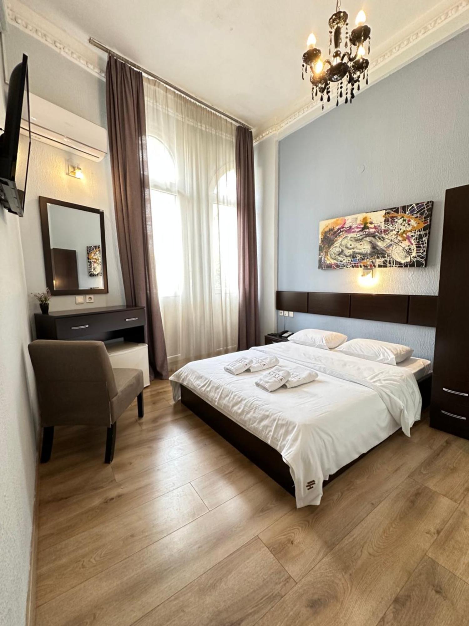 סלוניקי Hotel Ilisia מראה חיצוני תמונה