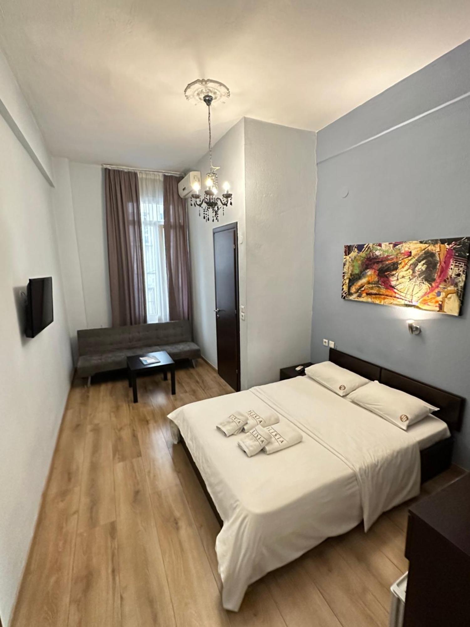 סלוניקי Hotel Ilisia מראה חיצוני תמונה